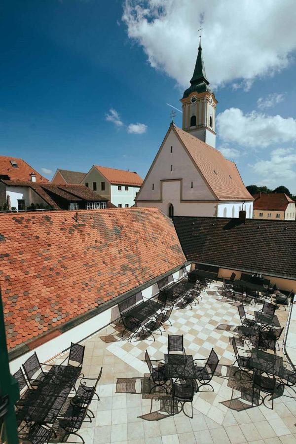 Hotel Brauereigasthof Zum Kuchlbauer à Abensberg Extérieur photo